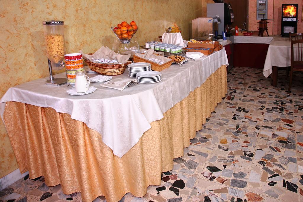 Hotel Corallo Villapiana Luaran gambar