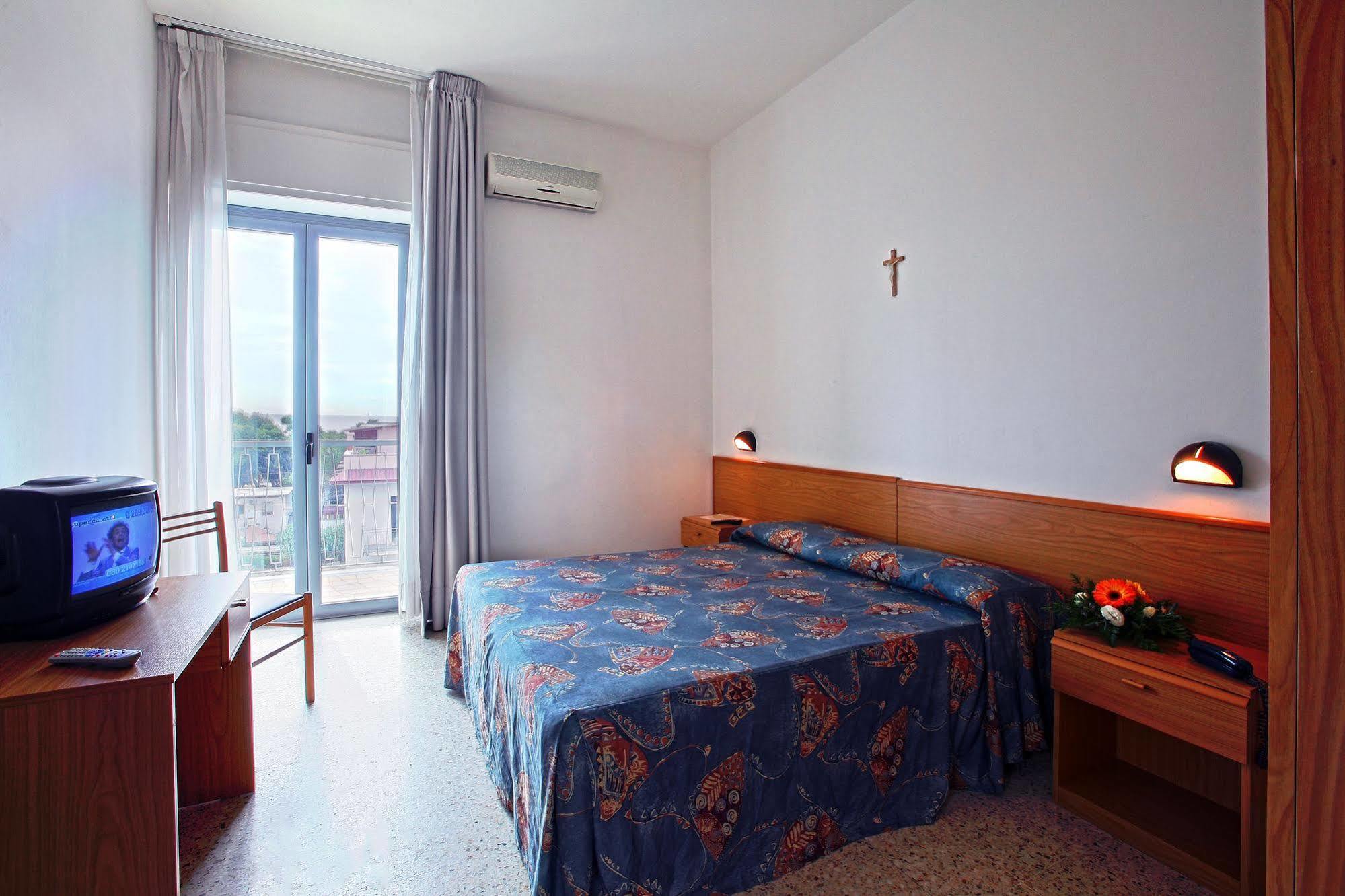 Hotel Corallo Villapiana Luaran gambar